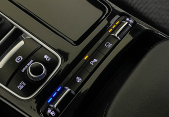 Подержанный автомобиль Kia Stinger 2018 года (20 фото)