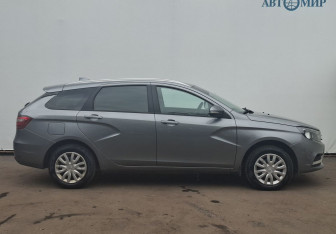 Подержанный автомобиль LADA (ВАЗ) Vesta Wagon 2018 года (4 фото)