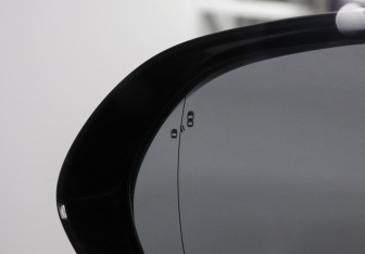 Подержанный автомобиль Hongqi H5 2023 года (16 фото)