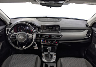 Подержанный автомобиль Kia Seltos 2021 года (14 фото)