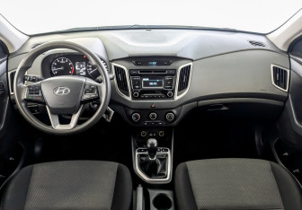 Подержанный автомобиль Hyundai Creta 2018 года (14 фото)