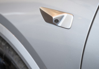 Новый LiXiang L7 2025 (8 фото)