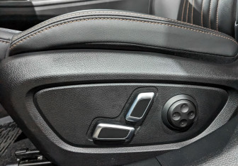 Подержанный автомобиль Geely Preface 2024 года (28 фото)