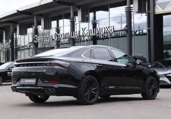 Подержанный автомобиль Geely Preface 2024 года (5 фото)