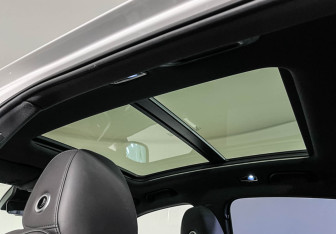 Подержанный автомобиль Geely Tugella 2022 года (18 фото)