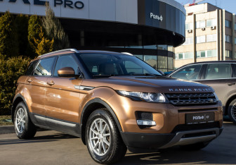 Подержанный автомобиль Land Rover Range Rover Evoque 2014 года (3 фото)