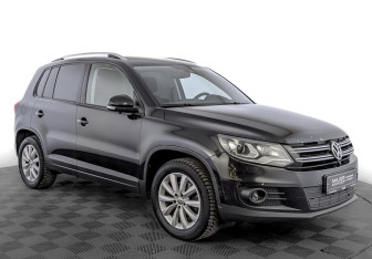 Подержанный автомобиль Volkswagen Tiguan 2016 года (3 фото)