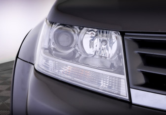 Подержанный автомобиль Suzuki Grand Vitara 2012 года (17 фото)