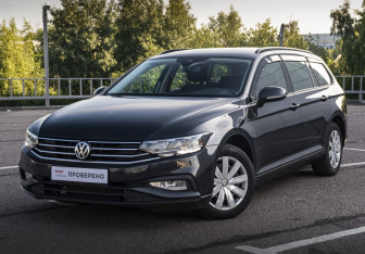 Подержанный автомобиль Volkswagen Passat Wagon 2019 года (1 фото)