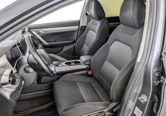 Подержанный автомобиль Geely Coolray 2021 года (20 фото)