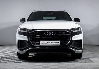 Подержанный автомобиль Audi Q8 2019 года (2 фото)