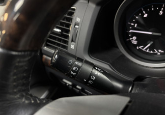 Подержанный автомобиль Toyota Land Cruiser Suv 2014 года (28 фото)