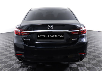 Подержанный автомобиль Mazda 6 Sedan 2020 года (6 фото)