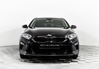 Подержанный автомобиль Kia Ceed Wagon 2020 года (2 фото)