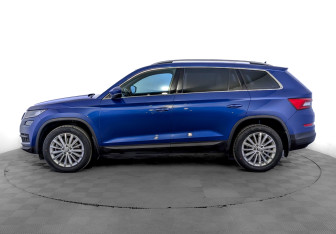 Подержанный автомобиль Skoda Kodiaq 2021 года (8 фото)