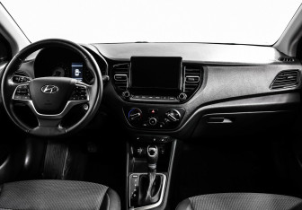 Подержанный автомобиль Hyundai Solaris Sedan 2021 года (9 фото)