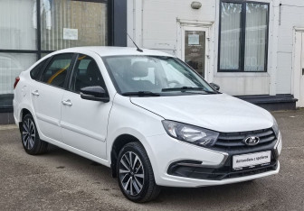 Подержанный автомобиль LADA (ВАЗ) Granta Liftback 2021 года (3 фото)