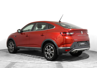 Подержанный автомобиль Renault Arkana 2019 года (7 фото)