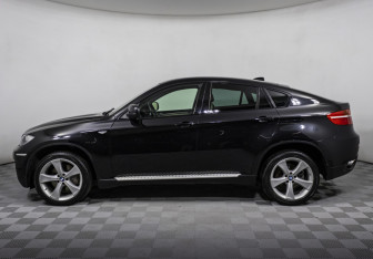 Подержанный автомобиль BMW X6 2008 года (8 фото)