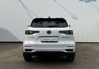 Подержанный автомобиль Changan CS55PLUS 2023 года (6 фото)