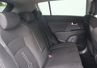 Подержанный автомобиль Kia Sportage 2015 года (19 фото)