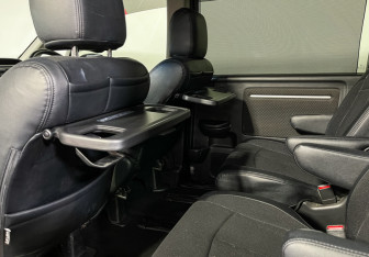 Подержанный автомобиль Honda Stepwgn 2018 года (19 фото)