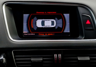 Подержанный автомобиль Audi Q5 2013 года (16 фото)