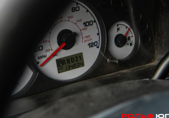 Подержанный автомобиль Ford Escape 2002 года (9 фото)