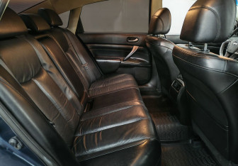 Подержанный автомобиль Nissan Teana 2012 года (13 фото)