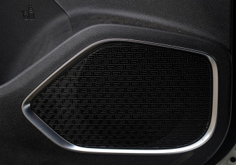 Подержанный автомобиль Belgee X70 2024 года (19 фото)