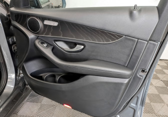 Подержанный автомобиль Mercedes-Benz GLC Coupe 2017 года (24 фото)