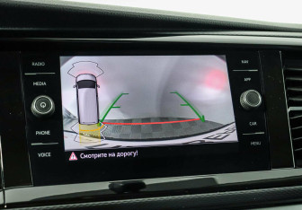 Подержанный автомобиль Volkswagen Multivan 2021 года (9 фото)