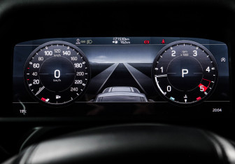 Подержанный автомобиль Land Rover Defender Suv 2021 года (11 фото)