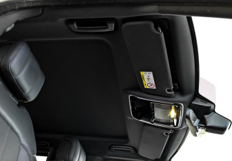 Подержанный автомобиль Land Rover Range Rover Sport 2021 года (23 фото)