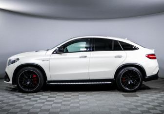 Подержанный автомобиль Mercedes-Benz GLE AMG 2017 года (8 фото)