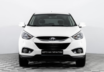 Подержанный автомобиль Hyundai ix35 2014 года (2 фото)