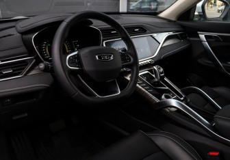 Подержанный автомобиль Belgee X70 2024 года (11 фото)