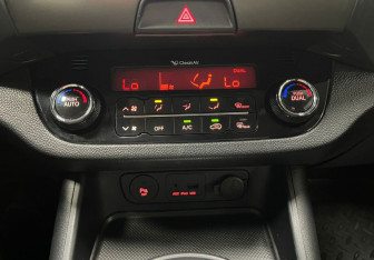 Подержанный автомобиль Kia Sportage 2013 года (16 фото)