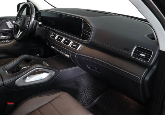 Новый Mercedes-Benz GLE 2019 (10 фото)