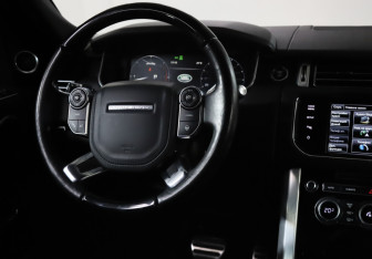 Подержанный автомобиль Land Rover Range Rover 2015 года (15 фото)