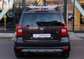Подержанный автомобиль Skoda Yeti 2013 года (5 фото)