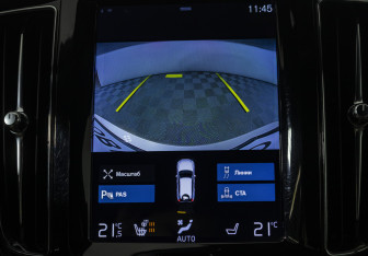 Подержанный автомобиль Volvo XC60 2021 года (17 фото)