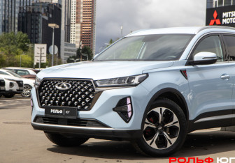 Подержанный автомобиль Chery Tiggo 7 Pro Max 2023 года (18 фото)