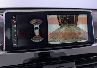 Подержанный автомобиль BMW X1 2021 года (25 фото)