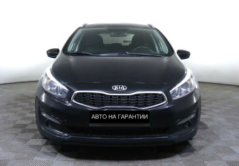 Подержанный автомобиль Kia Ceed Wagon 2017 года (2 фото)