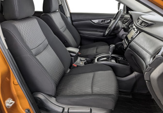 Подержанный автомобиль Nissan X-Trail 2019 года (23 фото)