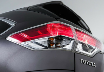 Подержанный автомобиль Toyota Highlander 2013 года (7 фото)