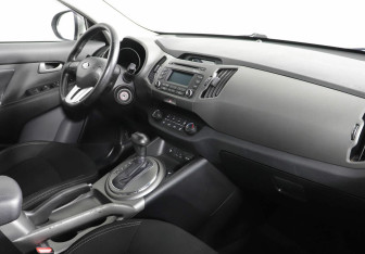 Подержанный автомобиль Kia Sportage 2014 года (6 фото)