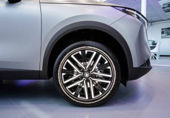 Новый Omoda C7 2026 (10 фото)