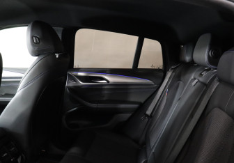 Подержанный автомобиль BMW X4 2019 года (15 фото)